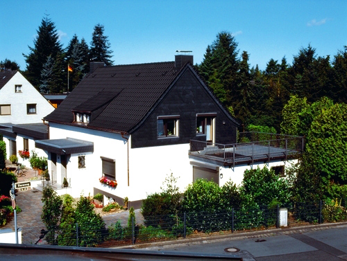 Керамическая черепица Creaton SINFONIE FINESSE weinrot glasiert